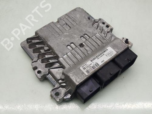 Used Engine control unit (ECU) Engine control unit (ECU) FORD FOCUS III Turnier 1.6 TDCi (115 hp) 33872886 33872886
