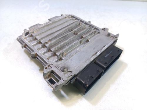 Used Engine control unit (ECU) MERCEDES-BENZ CLA Shooting Brake (X117) CLA 200 (117.943) (156 hp) 26567128