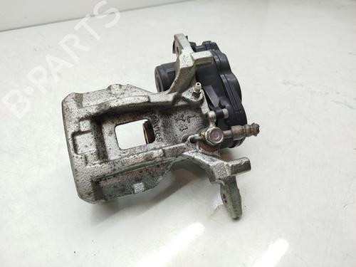 Used Left rear brake caliper TOYOTA YARIS CROSS (MXP_) 1.5 Hybrid All-wheel Drive (MXPJ15) (116 hp) 17807300