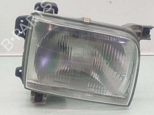 Used Right headlight NISSAN PICK UP (D22) 2.5 D 4WD (83 hp) 29133147