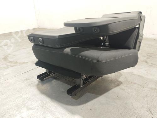 Right front seat MERCEDES-BENZ CITAN Box Body/MPV (W415) 109 CDI (415.601, 415.603, 415.605) | BP29748029C16 