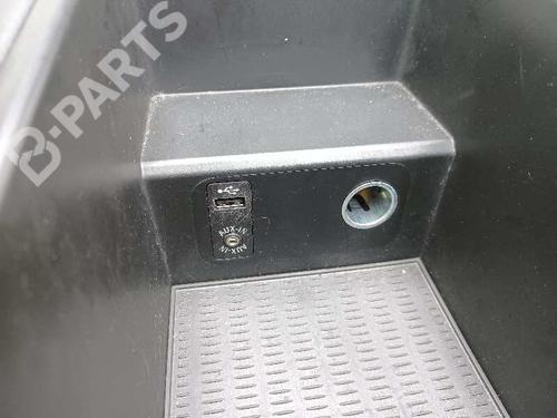 Armrest / Center console BMW X3 (F25) xDrive 20 d | BP10392238I20 