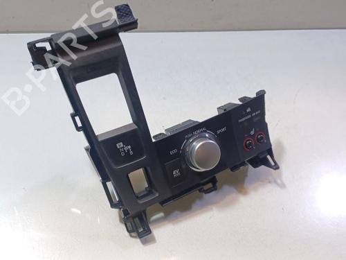 Used Switch Switch LEXUS CT (ZWA10_) 200h (ZWA10_) (99 hp) 33843800 33843800