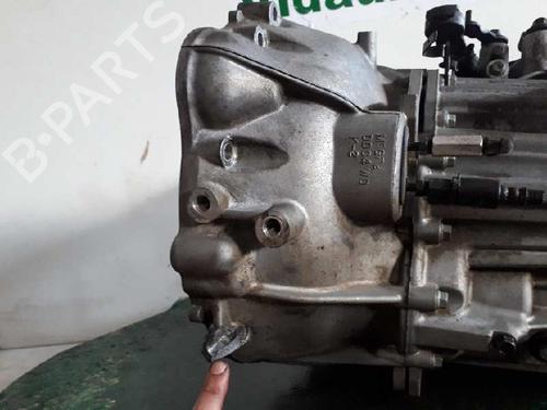 Gearbox KIA SPORTAGE II (JE_, KM_) 2.0 CRDi | BP2439776M3 