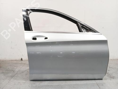 Used Right front door Right front door 38252501 38252501