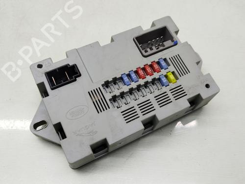 Used Fuse box Fuse box JAGUAR F-PACE (X761) 3.0 SDV6 AWD (300 hp) 40221021 40221021