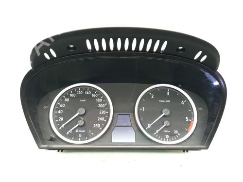 Used Instrument cluster BMW 5 (E60) 530 xd (231 hp) 16220891