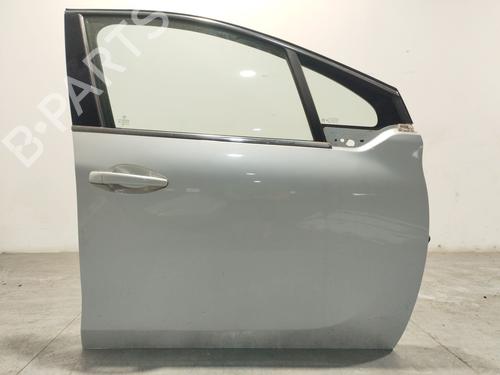 Used Right front door PEUGEOT 208 I (CA_, CC_) 1.2 THP 110 (110 hp) 28691418