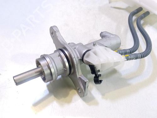 Brake master cylinder MERCEDES-BENZ V-CLASS (W447) V 220 CDI / d 4-matic (447.811, 447.813) | BP23958489M77 
