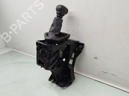 Gear lever OPEL VIVARO C Van (K0) 1.5 | BP29421682M90 