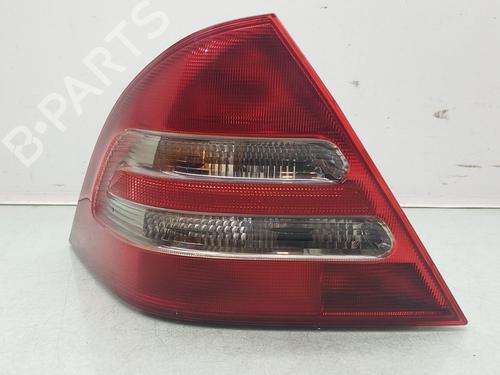 Used Left taillight MERCEDES-BENZ C-CLASS (W203) C 200 CDI (203.007) (122 hp) 29357065