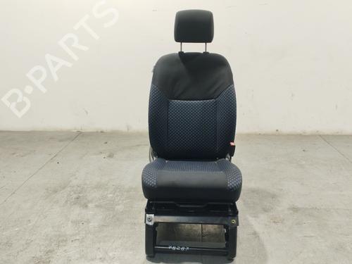 Used Right front seat NISSAN NV200 / EVALIA Bus 1.5 dCi 90 (M20, M20M) (90 hp) 27606924