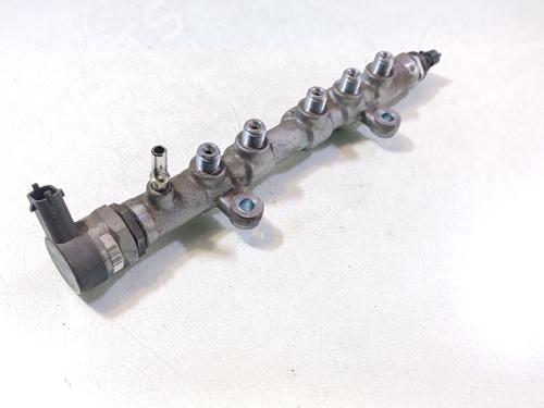 Used Injection rail Injection rail 36321953 36321953