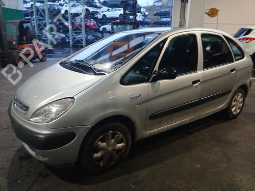 Front bumper CITROËN XSARA PICASSO (N68) 1.6 | BP26682547C7 