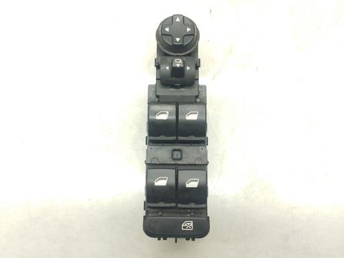 Used Left front window switch PEUGEOT 3008 II SUV (MC_, MR_, MJ_, M4_) 1.5 BlueHDi 130 (131 hp) 31833909