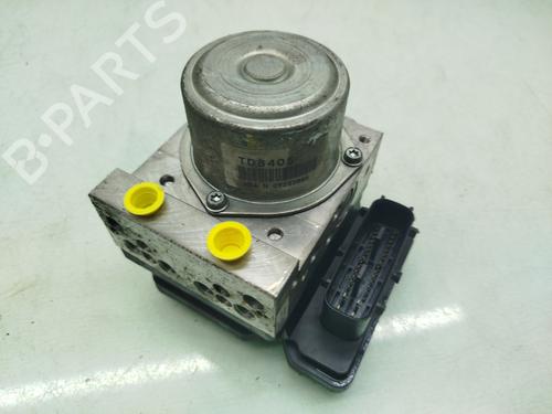 Used ABS pump NISSAN JUKE (F15) 1.6 DIG-T 4x4 (190 hp) 23958269