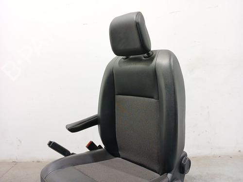 Left front seat PEUGEOT EXPERT Van (V_) 2.0 BlueHDi 180 | BP34568211C15  - Image 9