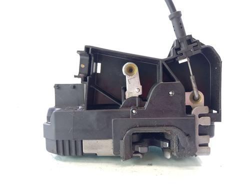 Front left lock OPEL VIVARO A Van (X83) 2.5 CDTI (F7) | BP26600962C98 