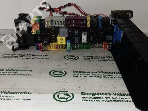 Used Fuse box Fuse box 9122559 9122559