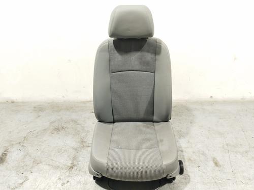 Siège avant gauche MERCEDES-BENZ VIANO (W639) CDI 2.0 (639.711, 639.713, 639.811, 639.813, 639.815) (109 hp) 22981552
