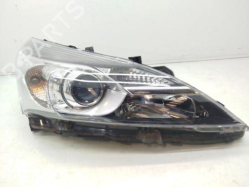Used Right headlight TOYOTA VERSO (_R2_) 1.6 D4-D (WAR20_) (112 hp) 29954037