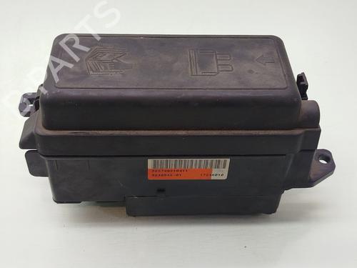 Used Fuse box MINI MINI COUNTRYMAN (R60) Cooper SD (143 hp) 30537681