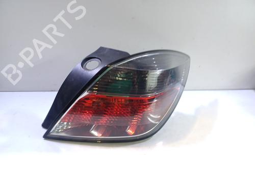 Højre baglygte OPEL ASTRA H GTC (A04) 1.6 (L08) (105 hp) 26445832