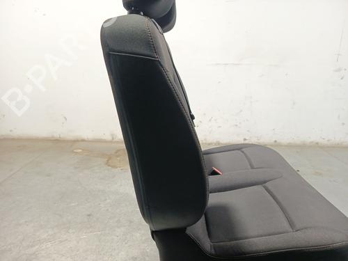 Right front seat RENAULT TRAFIC III Bus (JG_) 1.6 dCi 125 (JGMH) | BP40107153C16 - Image 10