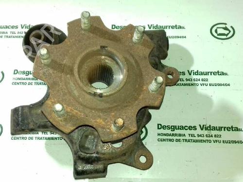 Used Right rear steering knuckle MITSUBISHI PAJERO III (V7_W, V6_W) [1999-2007]  1309382