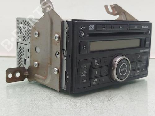 Autoradio NISSAN NAVARA NP300 (D40) 2.5 dCi 4WD (174 hp) 33016511