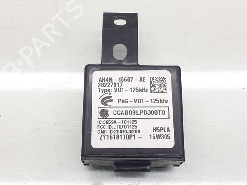 Elektronisk modul JAGUAR XE (X760) [2015-2025]  13635061