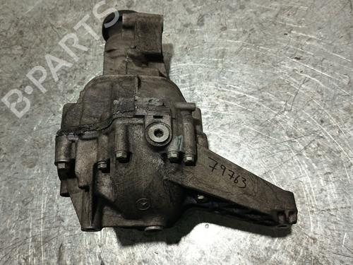 Used Front differential Front differential MERCEDES-BENZ M-CLASS (W163) ML 270 CDI (163.113) (163 hp) 32719946 32719946
