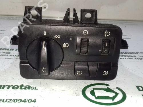 Used Headlight switch BMW 3 Touring (E46) 320 d (136 hp) 1587879