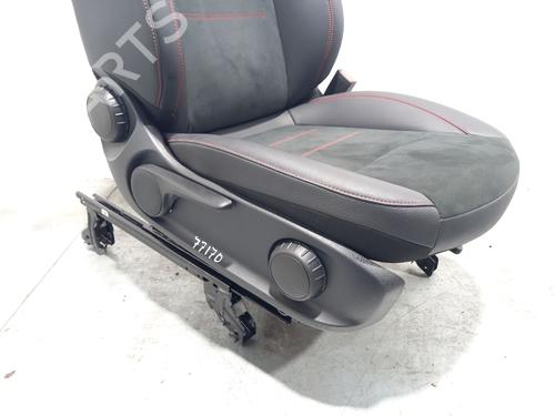 Seats set MERCEDES-BENZ GLB (X247) GLB 200 d 4-matic (247.613) | BP29280224C78 