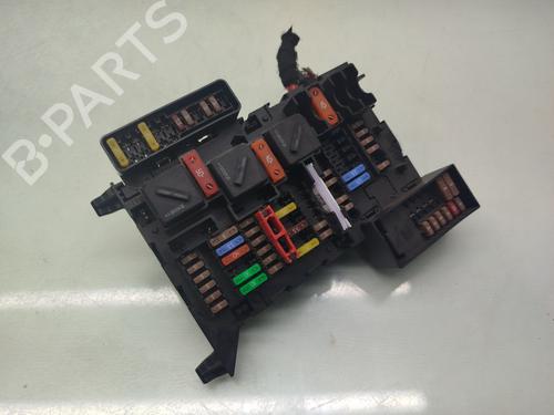 Used Fuse box BMW i3 (I01) s Electric (184 hp) 29280110