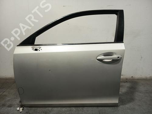 Used Left front door Left front door LEXUS CT (ZWA10_) 200h (ZWA10_) (99 hp) 33216997 33216997