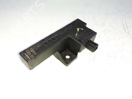 Antenne/Base AUDI A6 C7 Avant (4G5, 4GD) 2.0 TDI (136 hp) 14308056