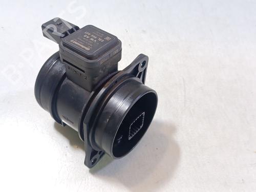 mass-air-flow-sensor-vw-golf-vi-5k1-2008-2009-2010-2011-2012-2013-2014-32983334 main image