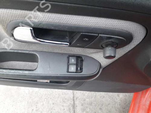 Windscreen washer tank SEAT IBIZA III (6L1) 1.4 16V | BP7438125C113 