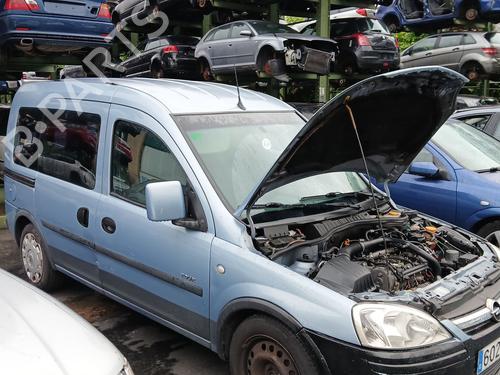 Brugte OPEL COMBO Tour 1.3 CDTI 16V (75 hp) 2752520