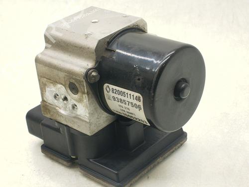 Used ABS pump NISSAN PRIMASTAR Bus (X83) dCi 120 (114 hp) 32232744