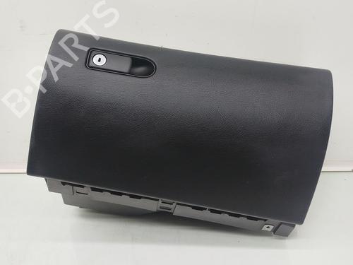 Used Glove box Glove box MERCEDES-BENZ C-CLASS (W205) C 200 d (205.001) (160 hp) 36157468 36157468