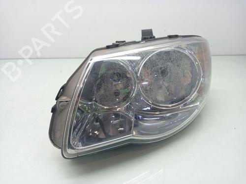 Used Left headlight CHRYSLER VOYAGER IV (RG, RS) 2.8 CRD (150 hp) 18244534