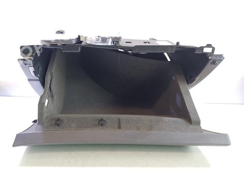 Boîte à gants MERCEDES-BENZ GLA-CLASS (X156) GLA 200 CDI / d (156.908) | BP17723762C95 