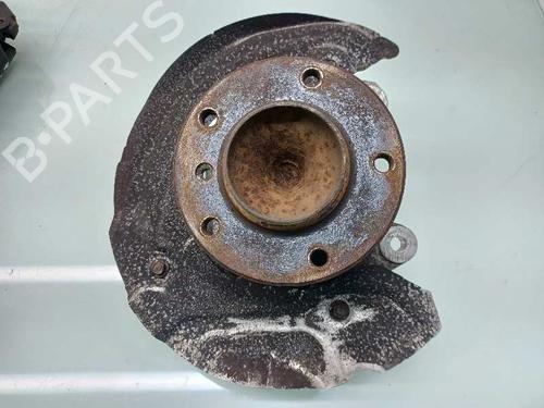 Used Left front steering knuckle BMW 1 (E87) 120 d (177 hp) 10741491