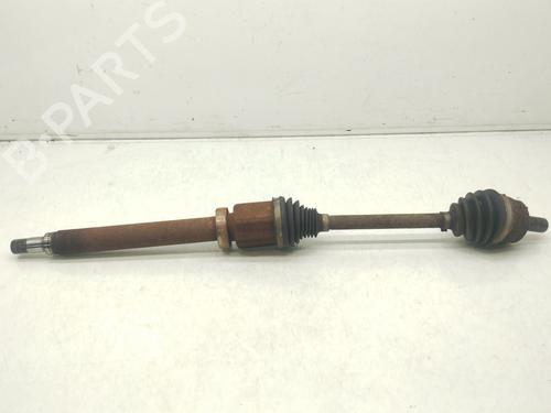 Used Right front driveshaft VOLVO V40 Cross Country (526) D2 (114 hp) 31852714