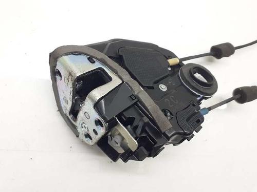 Used Rear left lock TOYOTA RAV 4 II (_A2_) [2000-2005]  9546717