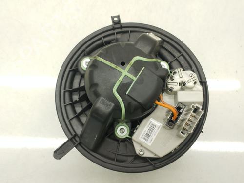 Heater blower motor BMW X1 (E84) sDrive 20 d | BP34636713M62 - Image 3