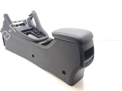 Used Armrest / Center console MG MG ZS SUV 1.0 T-GDi (111 hp) 26562881