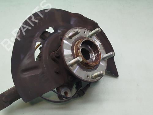 Used Left front steering knuckle HYUNDAI TUCSON (TL, TLE) 1.7 CRDi (116 hp) 30288737